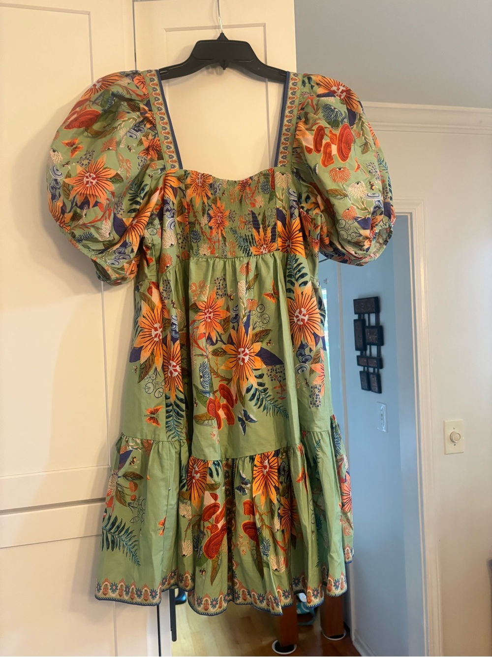 Farm Rio green bright yard mini cotton puff sleeve dress - Picture 5 of 6